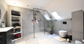 von_poll_real_estate_property_25130043dp_image_5