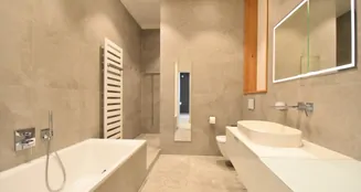 von_poll_real_estate_property_25130042_dp_image_5