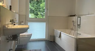 von_poll_real_estate_property_25066035_image_12