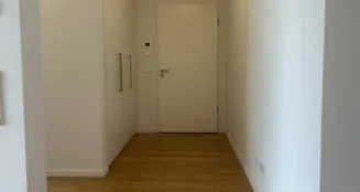 von_poll_real_estate_property_25066035_image_2