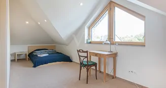 von_poll_real_estate_property_24066020_image_8