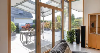 von_poll_real_estate_property_24066020_image_1