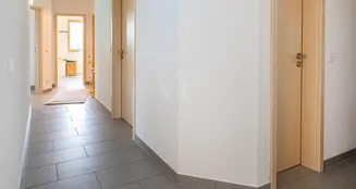 von_poll_real_estate_property_24066020_image_4