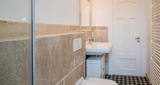 von_poll_real_estate_property_25066036_image_18