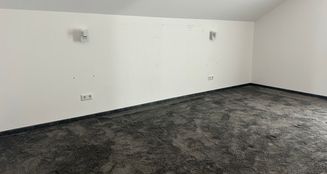 von_poll_real_estate_property_25066006_image_11