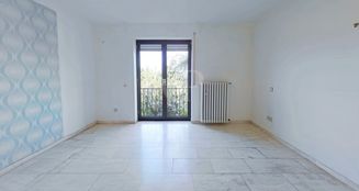 von_poll_real_estate_property_25066011_image_7