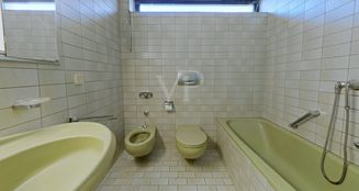 von_poll_real_estate_property_25066011_image_9