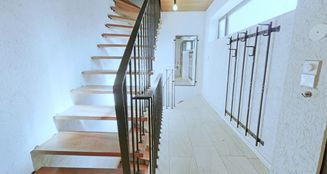 von_poll_real_estate_property_25066011_image_1