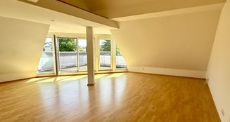 von_poll_real_estate_property_25066008_image_1