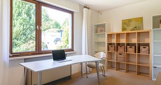 von_poll_real_estate_property_25066019_image_11
