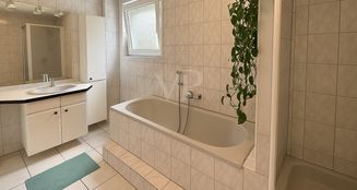 von_poll_real_estate_property_25066021_image_9