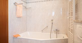 von_poll_real_estate_property_25066010_image_16