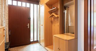 von_poll_real_estate_property_25066010_image_1