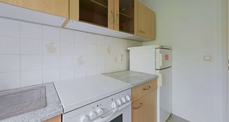 von_poll_real_estate_property_25066015_image_10