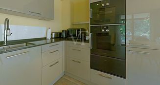 von_poll_real_estate_property_25066022_image_7