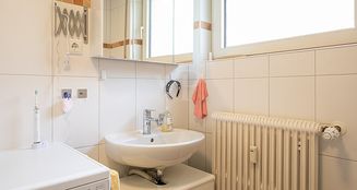 von_poll_real_estate_property_25066017_image_7