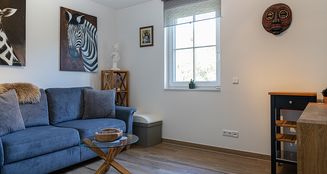 von_poll_real_estate_property_25066013_image_10