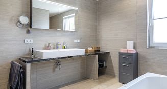 von_poll_real_estate_property_25066013_image_12