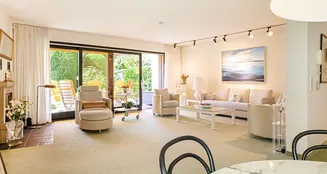 von_poll_real_estate_property_25066037_image_4