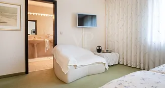 von_poll_real_estate_property_25066037_image_6