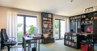 von_poll_real_estate_property_25066037_image_8