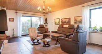 von_poll_real_estate_property_25066026_image_6