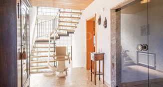 von_poll_real_estate_property_25066026_image_2