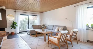 von_poll_real_estate_property_25066026_image_7