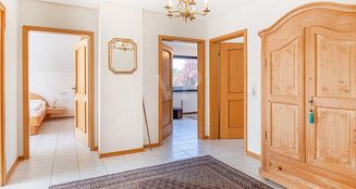 von_poll_real_estate_property_25066026_image_8