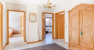 von_poll_real_estate_property_25066026_image_10