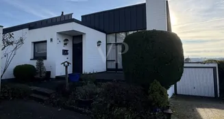 von_poll_real_estate_property_25066028_image_11