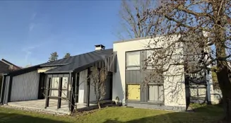 von_poll_real_estate_property_25066028N_image_0