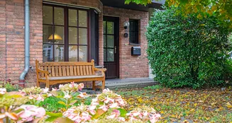 von_poll_real_estate_property_25066041_image_0