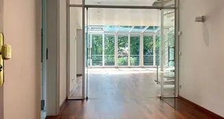 von_poll_real_estate_property_25066030_image_1