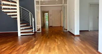 von_poll_real_estate_property_25066030_image_7