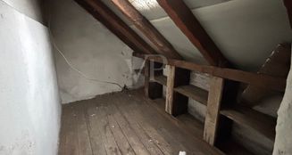 von_poll_real_estate_property_25066033_image_11