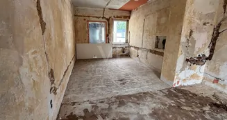 von_poll_real_estate_property_25066033_image_7