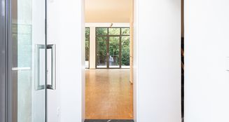 von_poll_real_estate_property_25066027_image_2