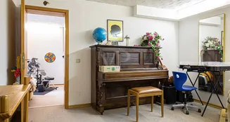 von_poll_real_estate_property_25066038_image_15