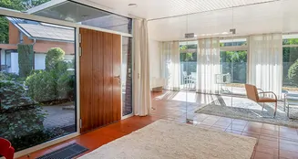 von_poll_real_estate_property_25066039_image_0