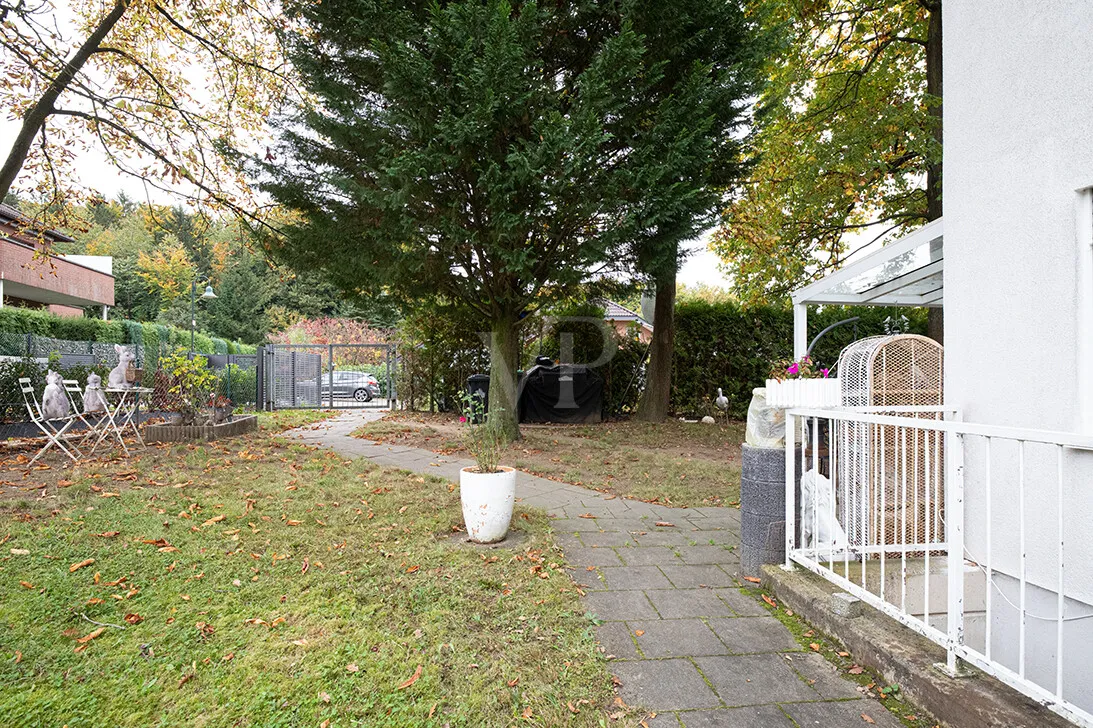 Seitl. Gartenbereich