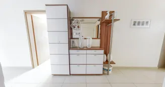 von_poll_real_estate_property_25066040_image_2