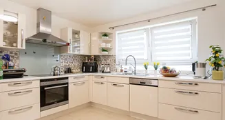 von_poll_real_estate_property_25066040_image_12