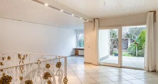 von_poll_real_estate_property_25066045_image_5