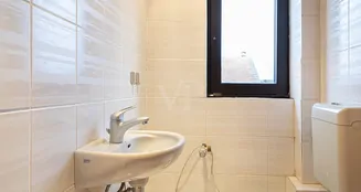 von_poll_real_estate_property_25066045_image_12