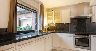 von_poll_real_estate_property_25066045_image_1