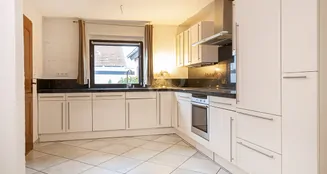 von_poll_real_estate_property_25066045_image_2