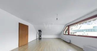 von_poll_real_estate_property_26066004_image_2