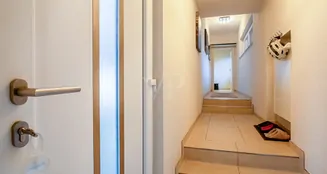 von_poll_real_estate_property_25066046_image_19