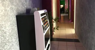 von_poll_real_estate_property_21416025_image_3